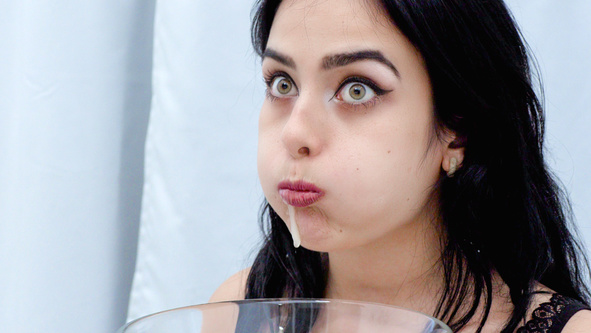 Maria Teen swallowing 31 big loads