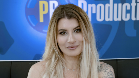 Marsianna Amoon #1 - Interview before Bukkake