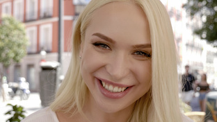 Vera Jarw #1 - Interview before Bukkake