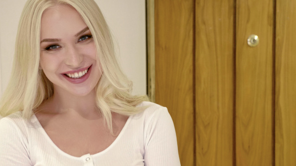 Vera Jarw #1 - Bukkake - Behind The Scenes